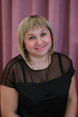 Воспитатель Гладкова Анна Юрьевна Воспитатель Гладкова Анна Юрьевна